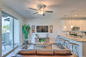 Stylish Mesa Townhome, 8 Mi to Usery Mtn Park
